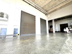Loyang Crescent (D17), Factory #595633421